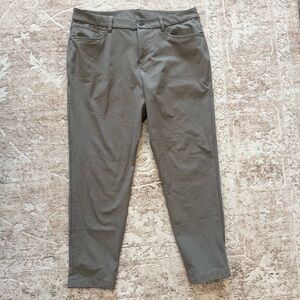 lululemon athletica Men's Khaki Chinos